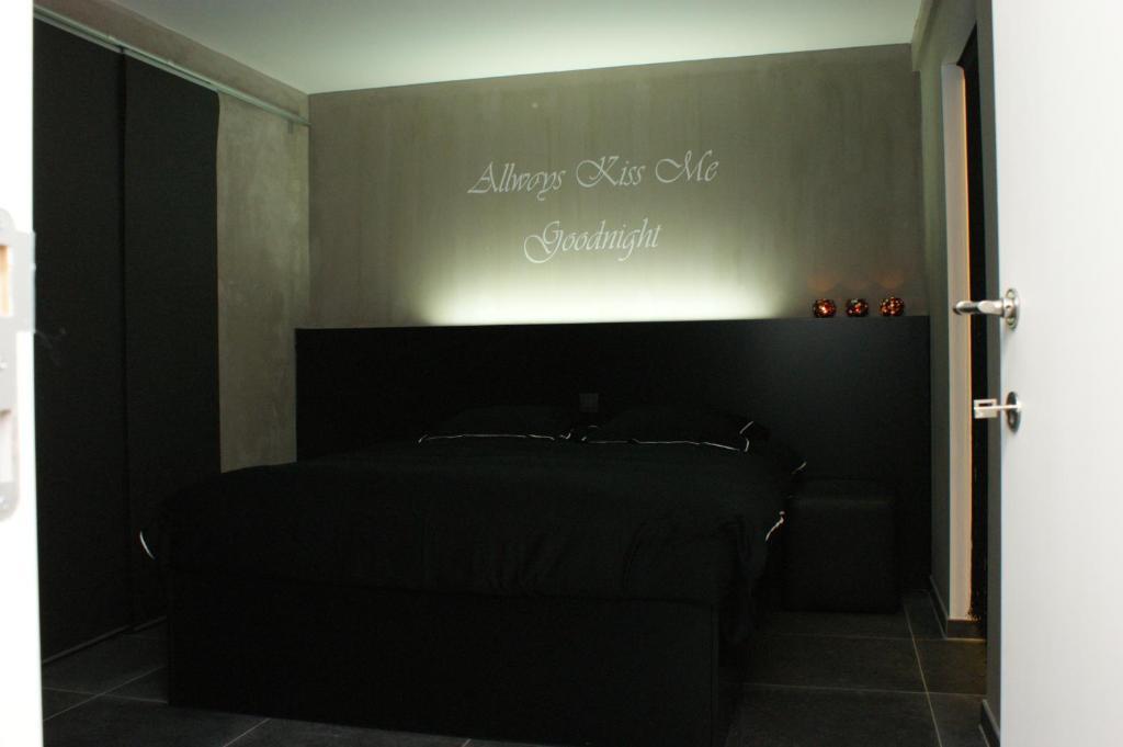 Maison Beau Bed and Breakfast Zonhoven Habitación foto